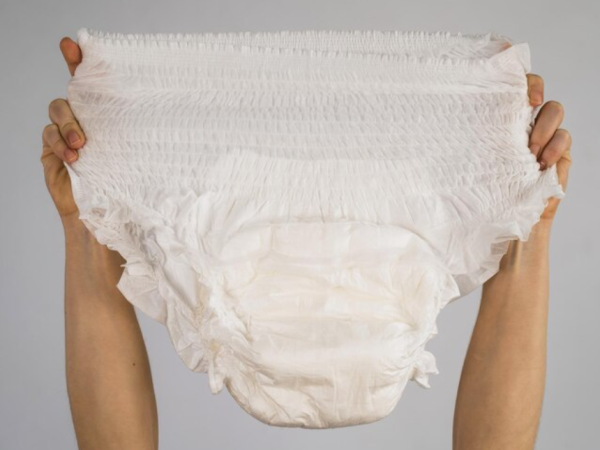 Qual a melhor fralda descartável geriátrica para conforto e segurança?